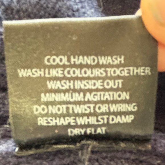 Country Classics navy blue 100% lambswool crew neck split hem sweater size L - Picture 12 of 16